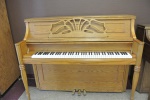 Hobart M.Cable CH19MD Oak Console