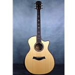 Taylor 914ce Grand Auditorium Acoustic Electric Guitar