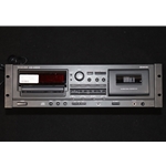 TASCAM CD-A500 e CD player and
cassette deck Pre-owned