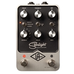 Universal Audio UAFX Starlight Echo Station Delay Modeling pedal with Bluetooth Effect Pedal