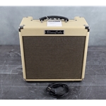 Roland hot cube BCHOTVB Guitar Amp Preowned