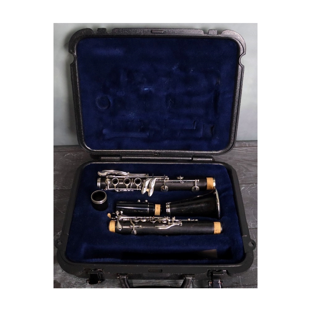 Selmer Signet Model 100 Bb Wood Clarinet Preowned