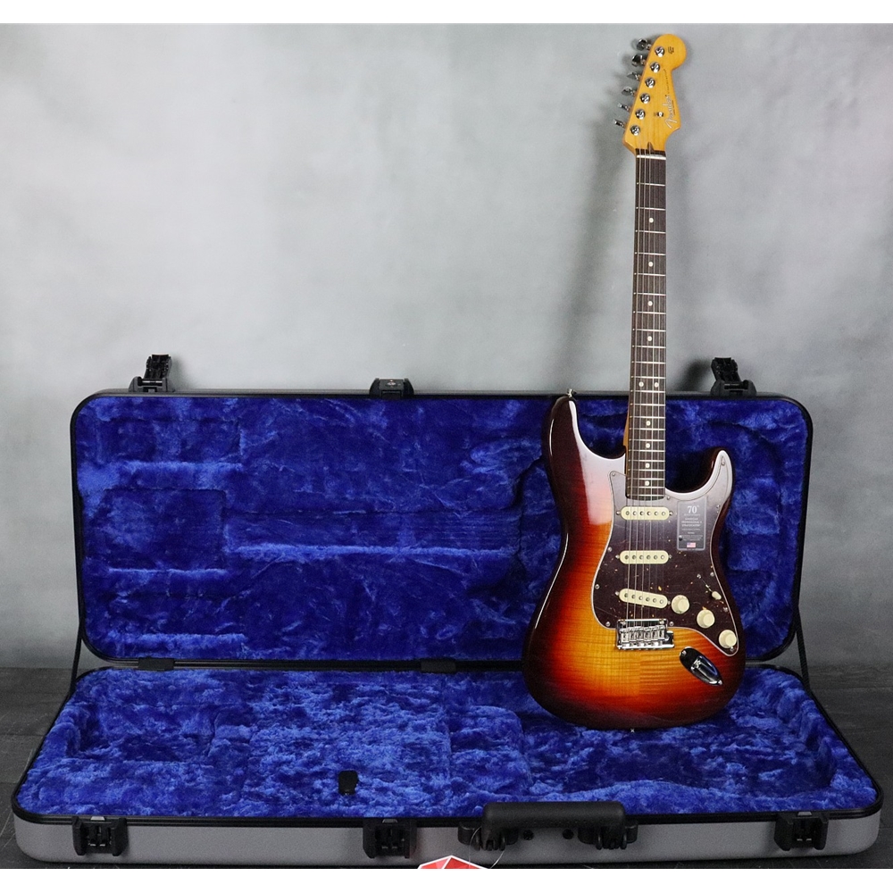 Fender 70th Anniversary American Professional II Stratocaster
