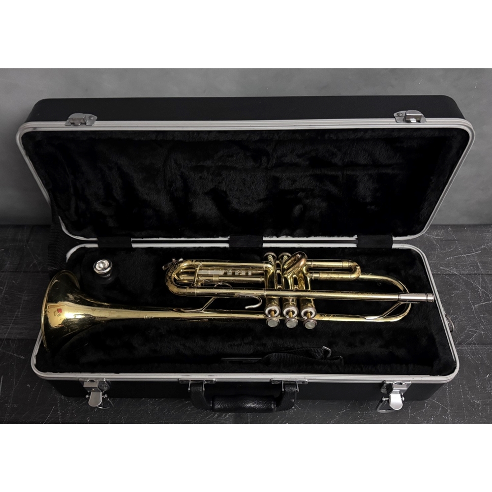Bach TR-300 Bb Trumpet Preowned