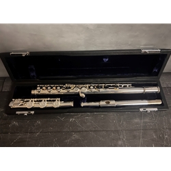 Gemeinhardt 3B silver-plated Intermediate flute B Foot