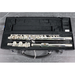 Yamaha 261 Open Hole Standard C-Foot Flute Preowned