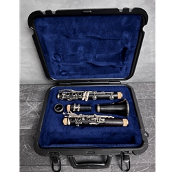 Selmer Signet Model 110 Special Bb Wood Clarinet Preowned