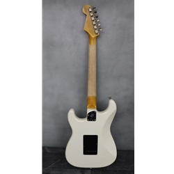 ◆ CustomElectr Relic OlympicWhiteStrato◆ Fender 1964 Journeyman Strat Olympic White SN CZ564352