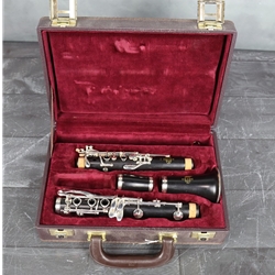 Buffet E11 Bb Clarinet All Wood  Preowned