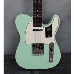 Fender American Vintage II 1963 Telecaster, Rosewood Fingerboard, Surf Green Electric Guitar