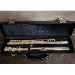 Gemeinhardt Artisan 2SP-A Flute with offset G