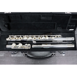 Yamaha YFL-281 Open Hole Standard Flute Preowned